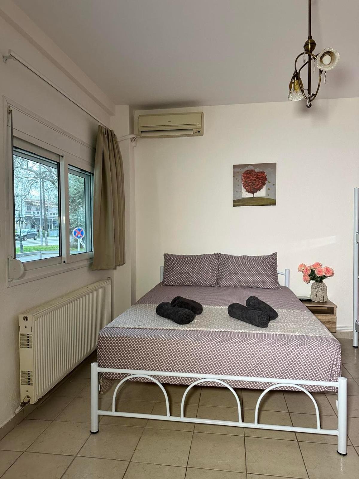Elena Rooms-Apartments -B Аспровалта Екстер'єр фото